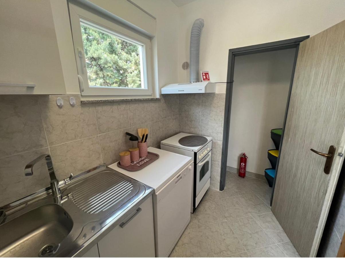Lotus Holiday Apartment In Skrljevo 바카 외부 사진